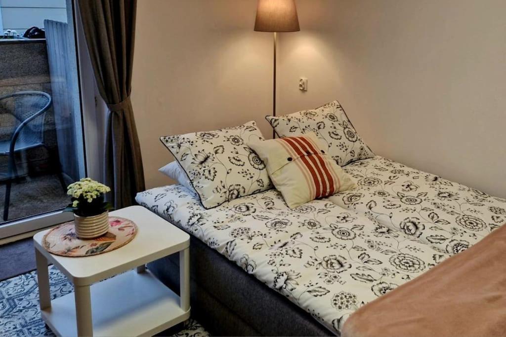 Apartament Zachodni Z Balkonem 4 Osoby Varsovie Extérieur photo