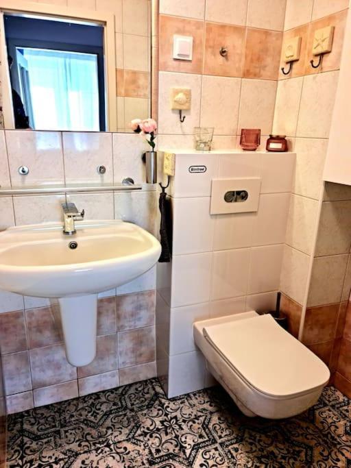 Apartament Zachodni Z Balkonem 4 Osoby Varsovie Extérieur photo