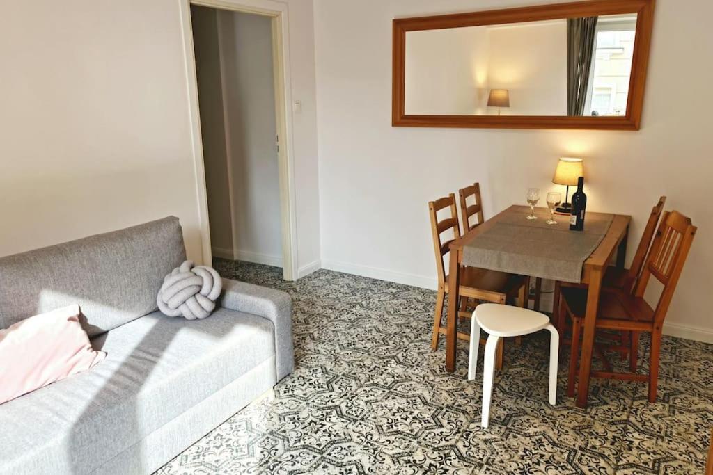 Apartament Zachodni Z Balkonem 4 Osoby Varsovie Extérieur photo